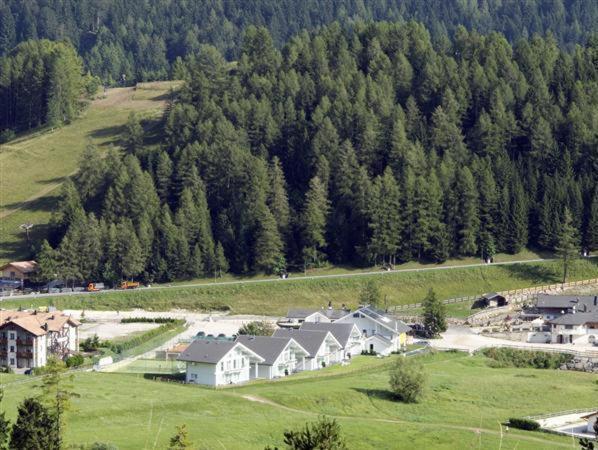 Muu Village 폴가리아 외부 사진